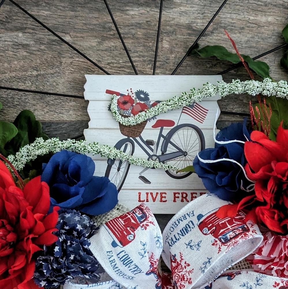 "Live Free" wheel wreath - Picture 9 of 15